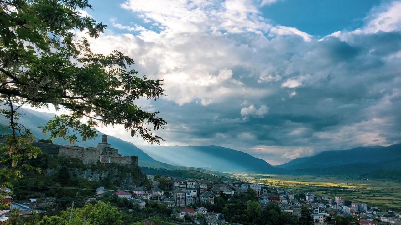 Clockwise Guestrooms Gjirokastër Exteriér fotografie
